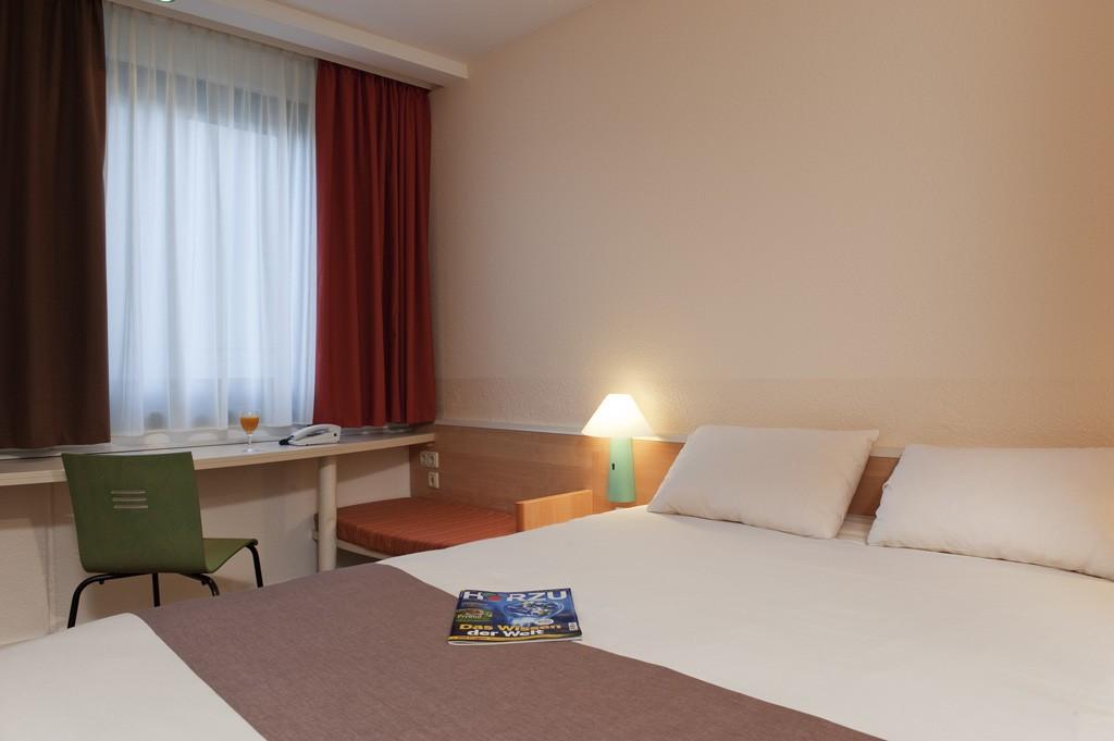 Ibis Ulm City Kültér fotó
